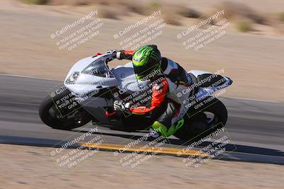 media/Dec-10-2023-SoCal Trackdays (Sun) [[0ce70f5433]]/Turn 9 Inside Set 2 (1115am)/